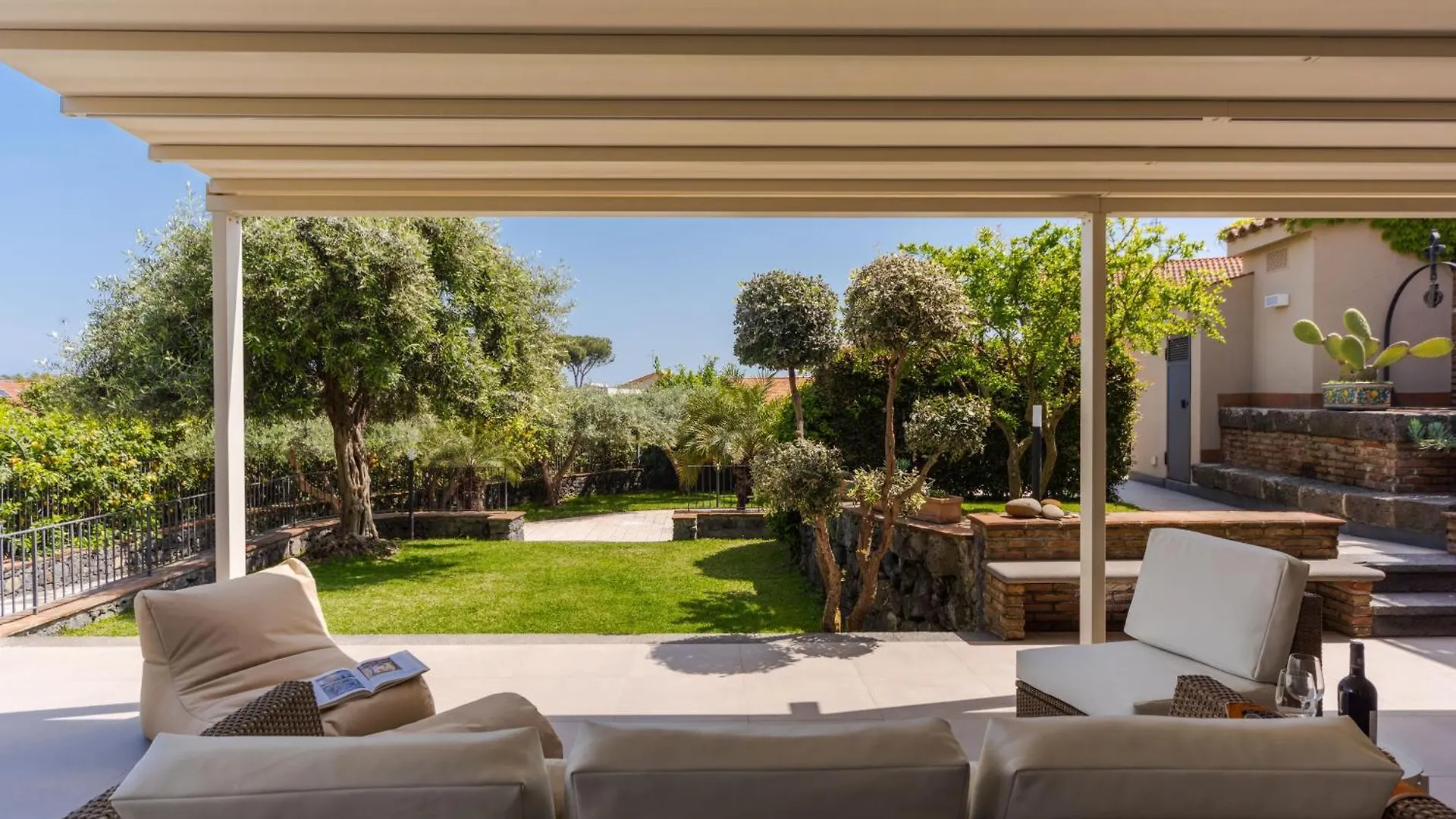 Casa Klara, House In Santa Tecla Villa Acireale Nyaraló